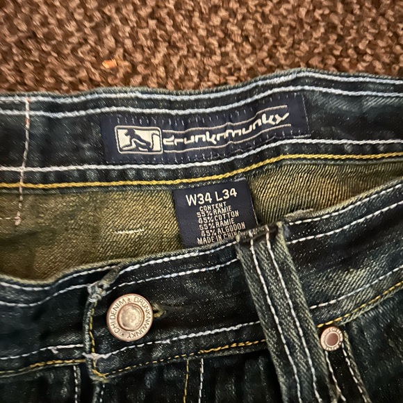 Crunkmonkey - Picture 2 of 3